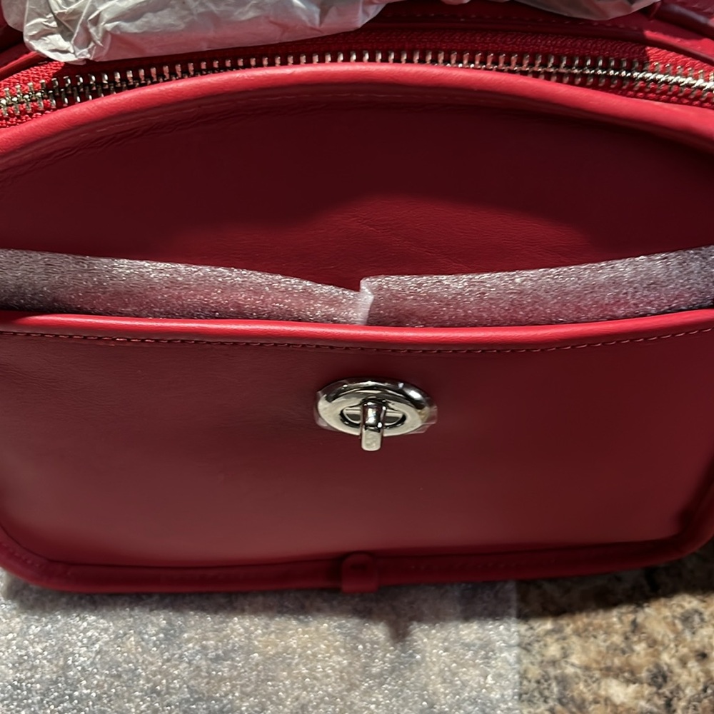 Coach Retro Lunch Pail Crossbody Bag In True Red - Picture 8 of 9